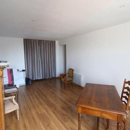 Super Appartement Avec Belle Luminosite En Plein Centre Ville De Sisteron Eksteriør billede